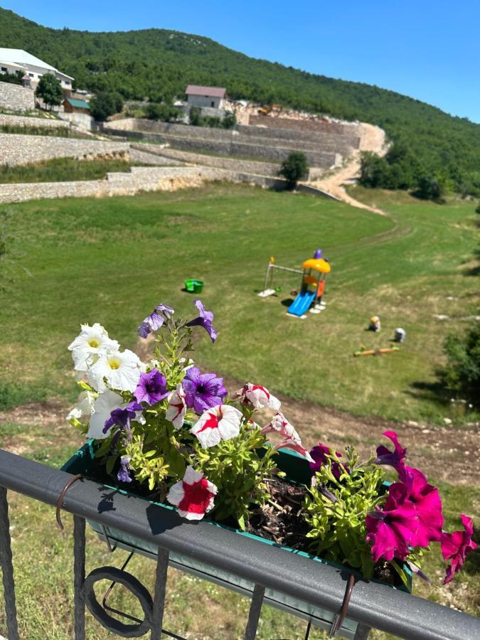 Etno Selo Montegoat Hotel Niksic Exterior photo
